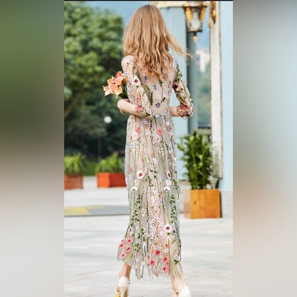 Vintage Dresses & Skirts - Floral Embroidered Sheer Long Sleeve Midi Dress